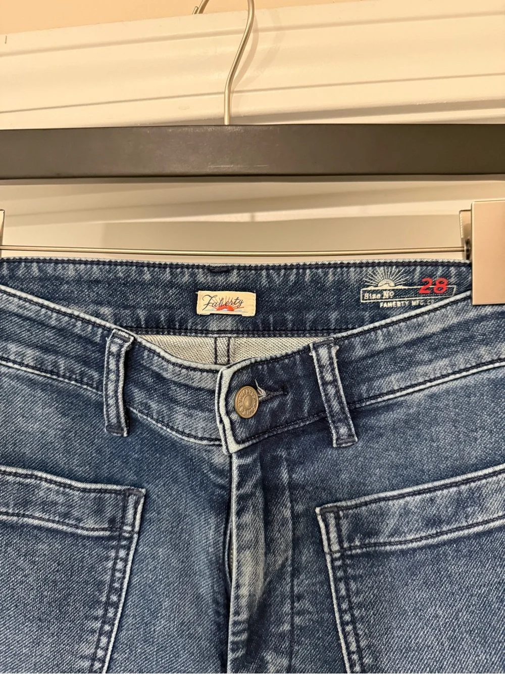 Faherty stretch Terry wide leg jeans, size 28 - Picture 5 of 5